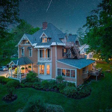 Brook Farm Inn 레녹스 외부 사진
