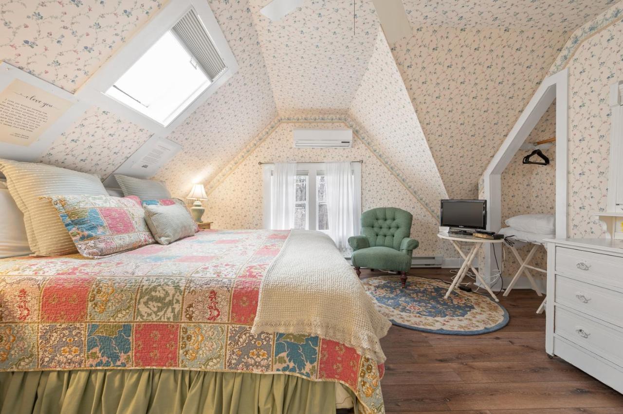 Brook Farm Inn 레녹스 외부 사진