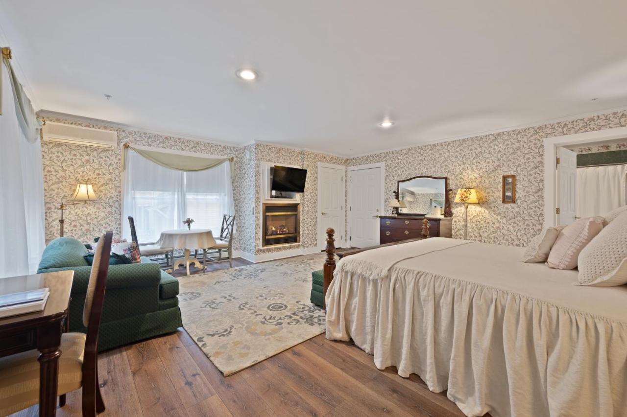 Brook Farm Inn 레녹스 외부 사진